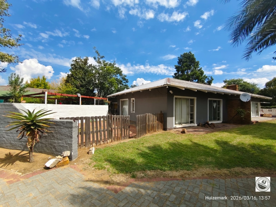 5 Bedroom Property for Sale in Sasolburg Ext 3 Free State